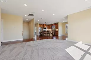 604 NW Mount Bachelor St, McMinnville, OR 97128 - Photo 8