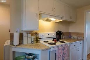 577 S Nehalem St, Clatskanie, OR 97016 - Photo 10