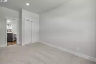 61136 NE Cobalt St, Bend, OR 97701 - Photo 6