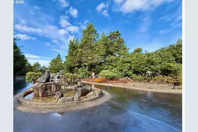 65 Shoreline Dr, Florence, OR 97439 - Photo 2