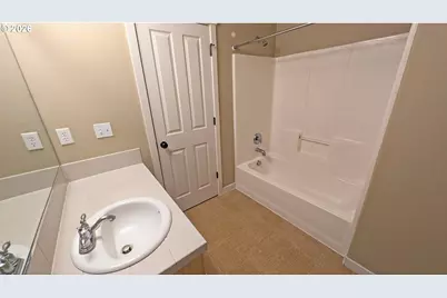 1248 SE Bianca St, Hillsboro, OR 97123 - Photo 20