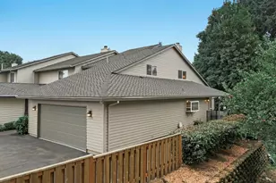 1514 NE Marine Dr, Portland, OR 97211 - Photo 42