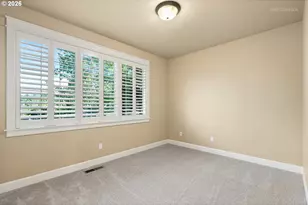9904 NW Wayne Ln, Portland, OR 97229 - Photo 20