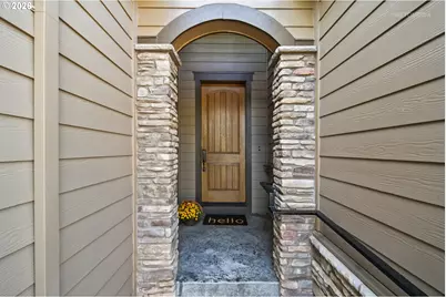 9904 NW Wayne Ln, Portland, OR 97229 - Photo 2