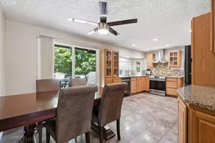 3910 NE Burtonwood Ct, Vancouver, WA 98682 - Photo 6