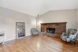 3910 NE Burtonwood Ct, Vancouver, WA 98682 - Photo 2