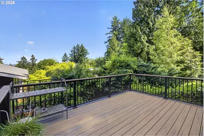 8 SW Alice St, Portland, OR 97219 - Photo 30
