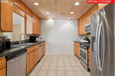 221 Alder St, Brookings, OR 97415 - Photo 10