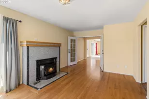 221 Alder St, Brookings, OR 97415 - Photo 14