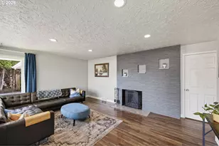 319 NW 79th St, Vancouver, WA 98665 - Photo 2