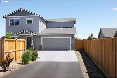 3400 NW 11th Ct, Redmond, OR 97756 - Photo 1