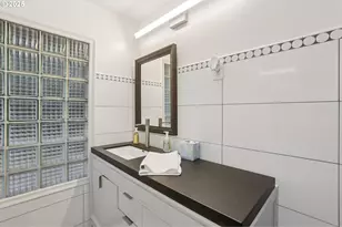 4786 SW Elm Ln, Portland, OR 97221 - Photo 40