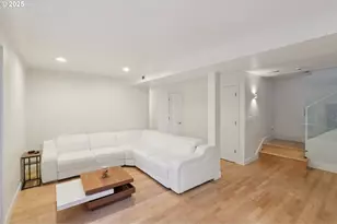 4786 SW Elm Ln, Portland, OR 97221 - Photo 18