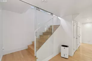 4786 SW Elm Ln, Portland, OR 97221 - Photo 16