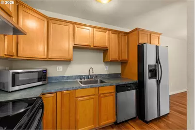 13320 SW Allen Blvd #206, Beaverton, OR 97005 - Photo 8