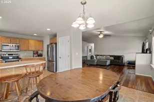 1049 W Hartley Ave, Hermiston, OR 97838 - Photo 10