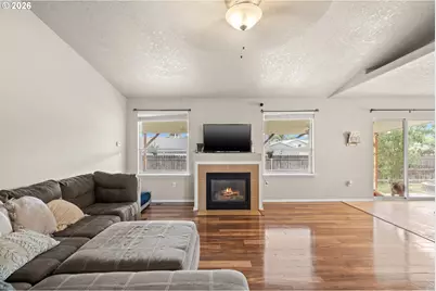 1049 W Hartley Ave, Hermiston, OR 97838 - Photo 20