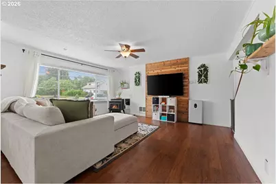 409 NW Yamhill St, Sheridan, OR 97378 - Photo 10