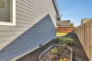 276 NE Cedar St, Sublimity, OR 97385 - Photo 38