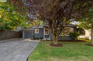 9218 SE Washington St, Portland, OR 97216 - Photo 28