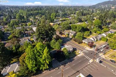 9218 SE Washington St, Portland, OR 97216 - Photo 34