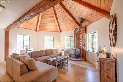 24691 Hall Rd, Cheshire, OR 97419 - Photo 8