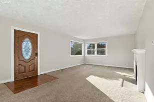 5375 SW Erickson Ave, Beaverton, OR 97005 - Photo 2