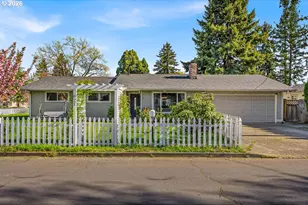 821 Johnson St, Woodburn, OR 97071 - Photo 4