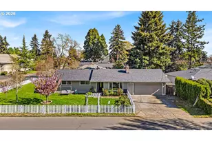 821 Johnson St, Woodburn, OR 97071 - Photo 2