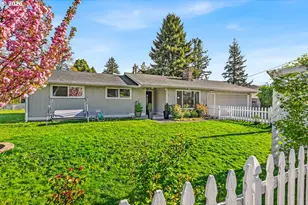 821 Johnson St, Woodburn, OR 97071 - Photo 6