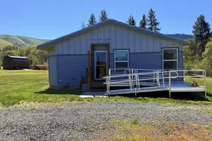706 Centerville Hwy, Lyle, WA 98635 - Photo 34