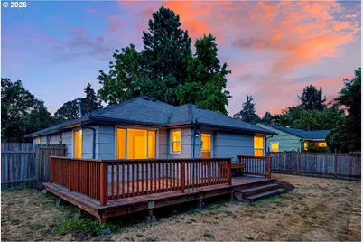 7511 SE Harmony Rd, Milwaukie, OR 97222 - Photo 30