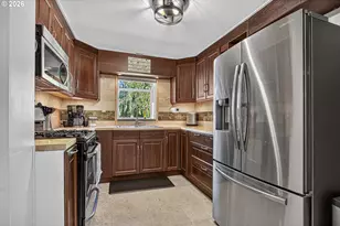 7511 SE Harmony Rd, Milwaukie, OR 97222 - Photo 10