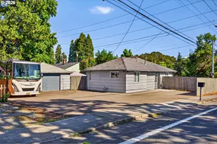 7511 SE Harmony Rd, Milwaukie, OR 97222 - Photo 38