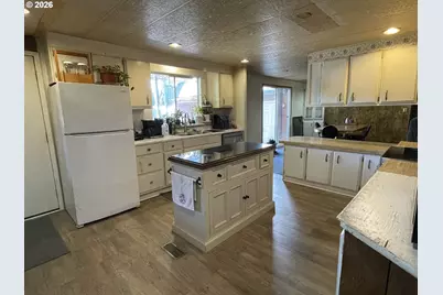 43450 Ames Creek Rd, Sweet Home, OR 97386 - Photo 6