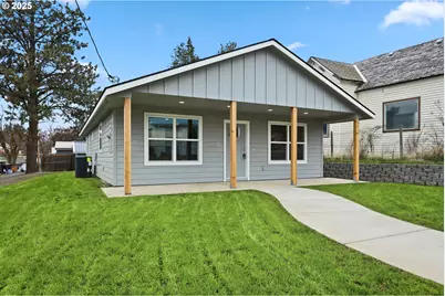 203 4th, Moro, OR 97039 - Photo 2