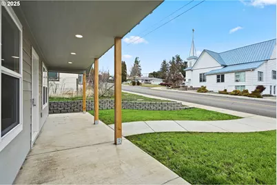 203 4th, Moro, OR 97039 - Photo 28