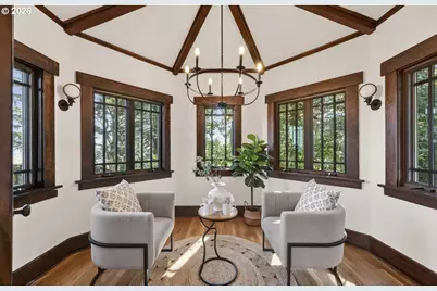 4323 SW Hamilton Ter, Portland, OR 97239 - Photo 8