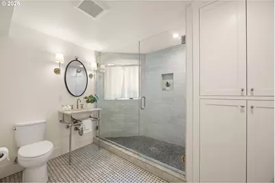 4323 SW Hamilton Ter, Portland, OR 97239 - Photo 28