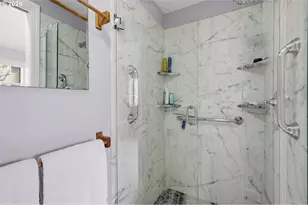 690 Wimbledon Ct, Eugene, OR 97401 - Photo 34