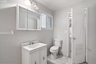 955 Harris Ave, Salem, OR 97302 - Photo 10