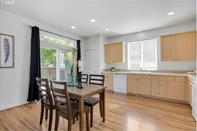 1422 NE 18th Pl, Canby, OR 97013 - Photo 10