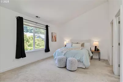 1422 NE 18th Pl, Canby, OR 97013 - Photo 16