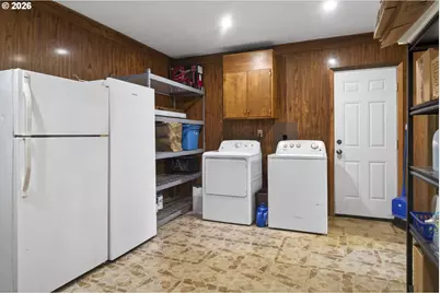 695 Glengary Loop Rd, Roseburg, OR 97470 - Photo 20