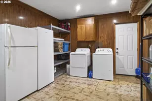 695 Glengary Loop Rd, Roseburg, OR 97470 - Photo 20