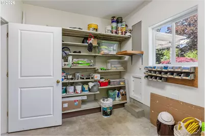 3390 McCarthy Dr, Hood River, OR 97031 - Photo 26