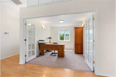 3390 McCarthy Dr, Hood River, OR 97031 - Photo 14