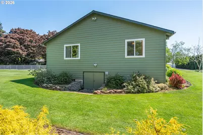 3390 McCarthy Dr, Hood River, OR 97031 - Photo 28