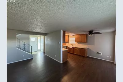 22630 NE Schuyler St, Fairview, OR 97024 - Photo 4