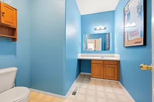 1055 Taylor Rd, Kalama, WA 98625 - Photo 12